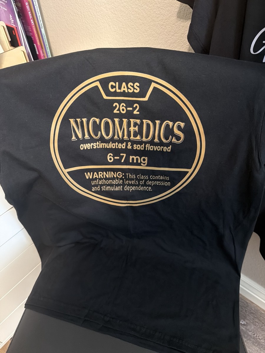 Nicomedics class shirt in black