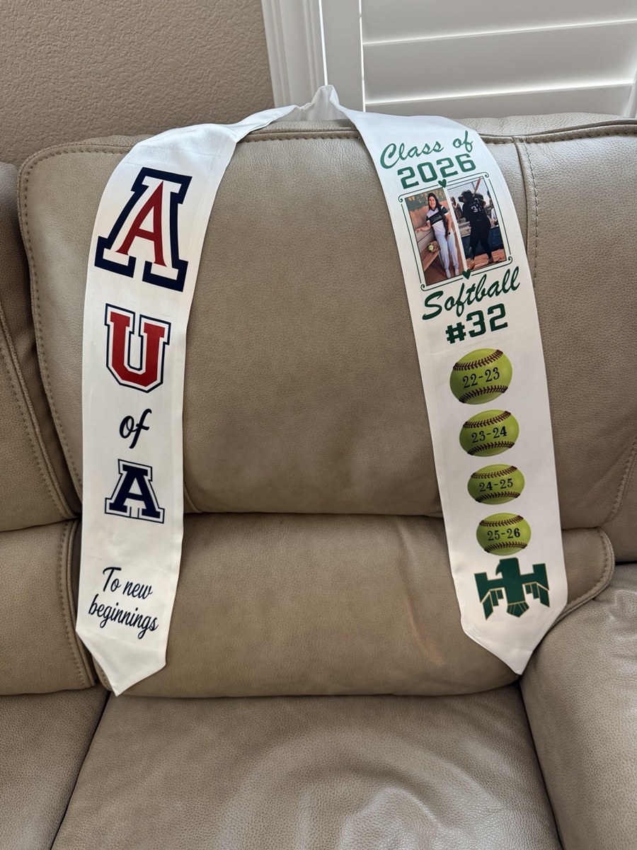 Personalized university graduation stole